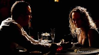 Вылизал киску грудастой милфе и трахнул по самую матку